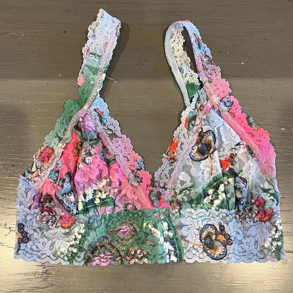 Hanky Panky X Cynthia Rowley Triangle Lace Bralette - Picture 2 of 15